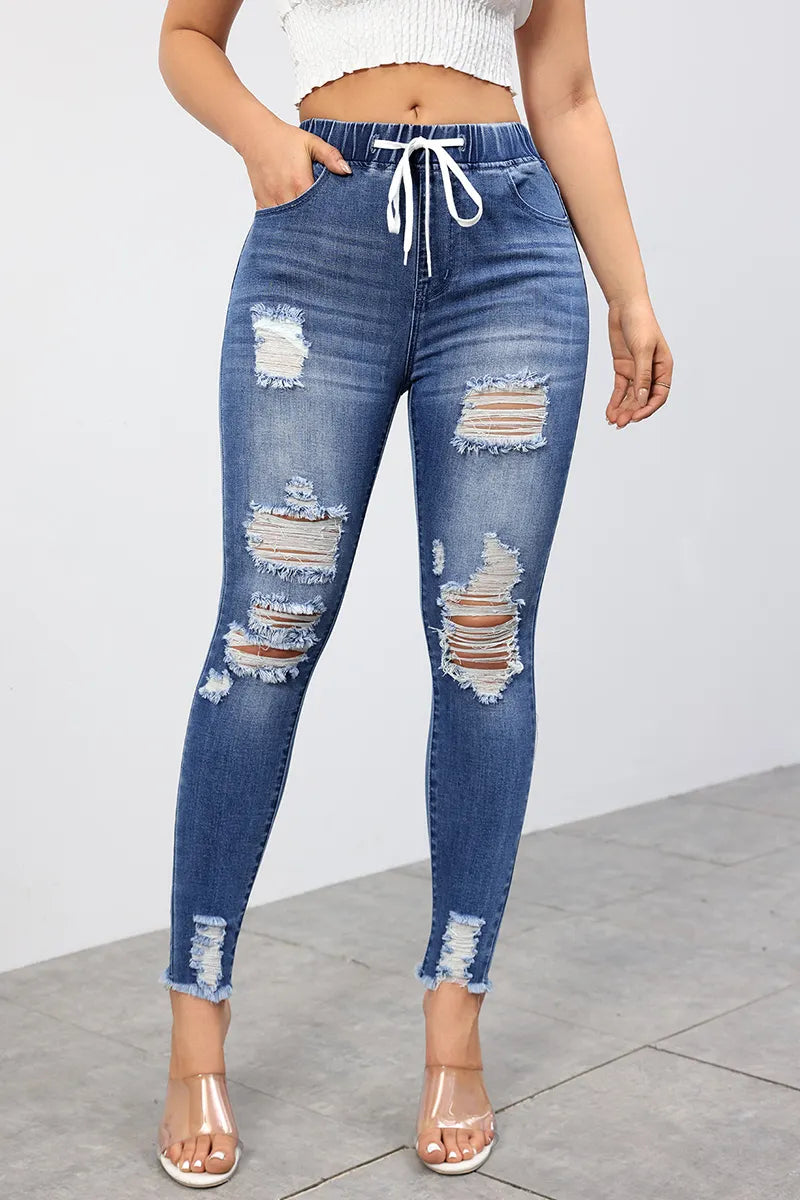 Women‘s Drawstring Waist Slim Fit Destroyed Jeans