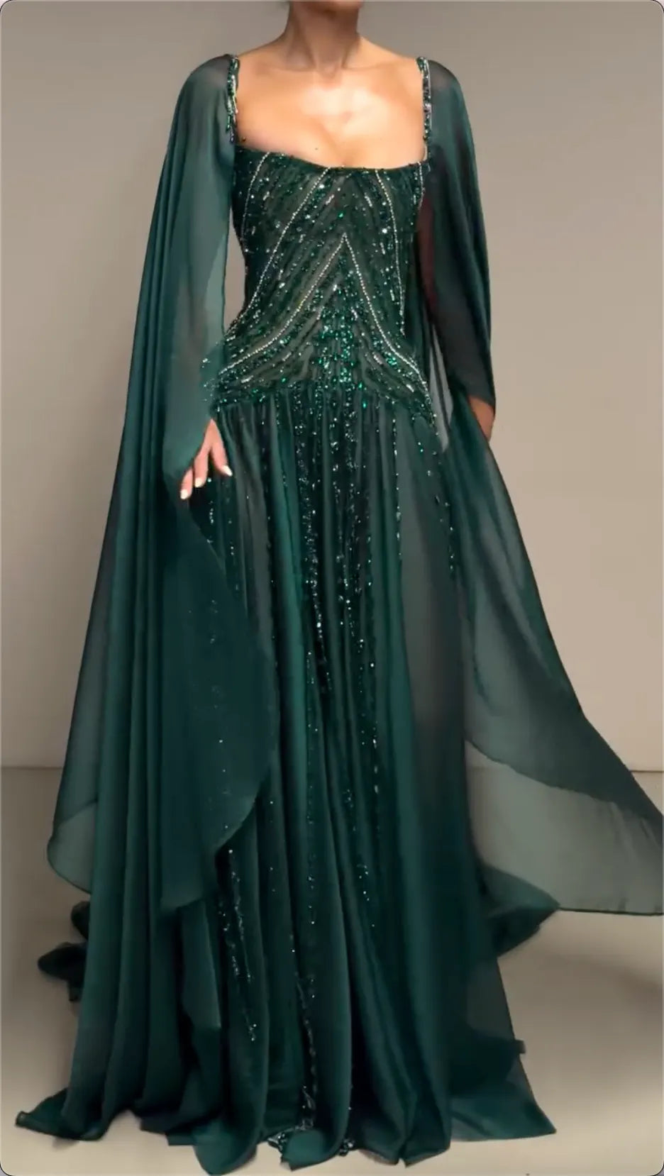 Dark Green Square Neck Cape Sleeve Beaded Chiffon Maxi Evening Gown, A‐Line Flowy Formal Dress for Prom Gala Wedding Guest Red‐Carpet