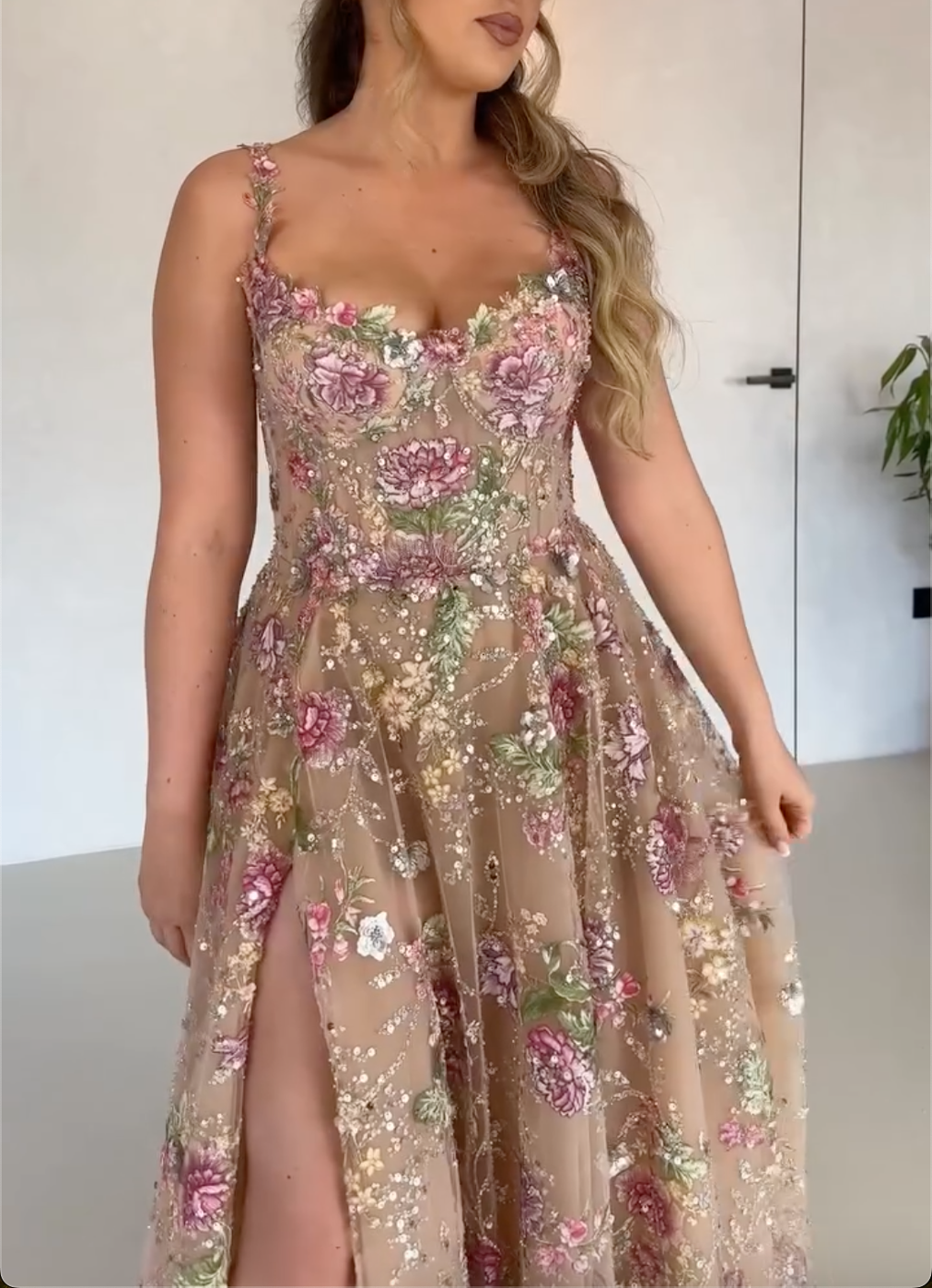 Vintage Floral Embroidery Tulle Formal Gown Collection - Sparkling Sequin Evening Dress