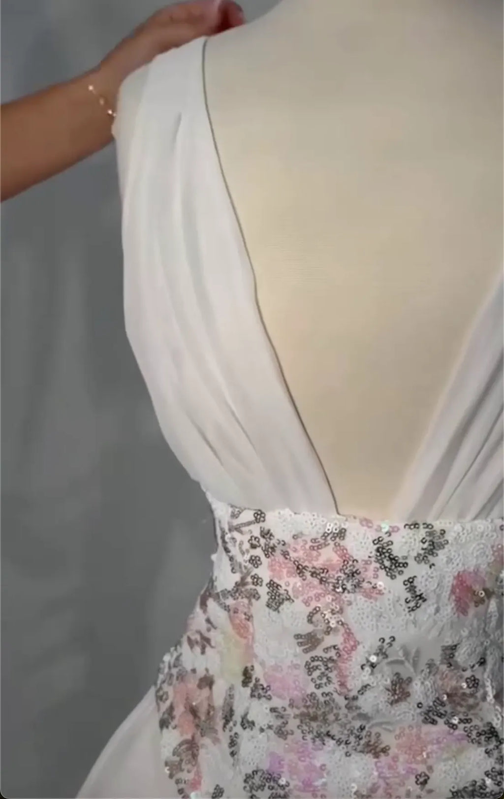 White Deep V Floral-Sequin Corset Tiered Mini Dress - Formal Party Gown