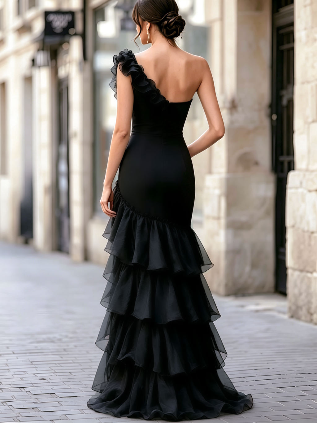 Black One-Shoulder Tulle Ruffle High-Slit Gown – Romantic Evening Statement Dress