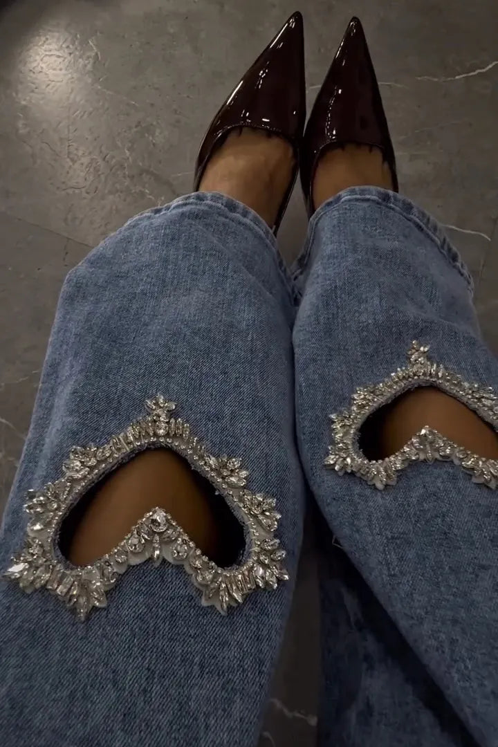 Women's Fashion Heart-shaped Rhinestone Cut-out Washed Jeans