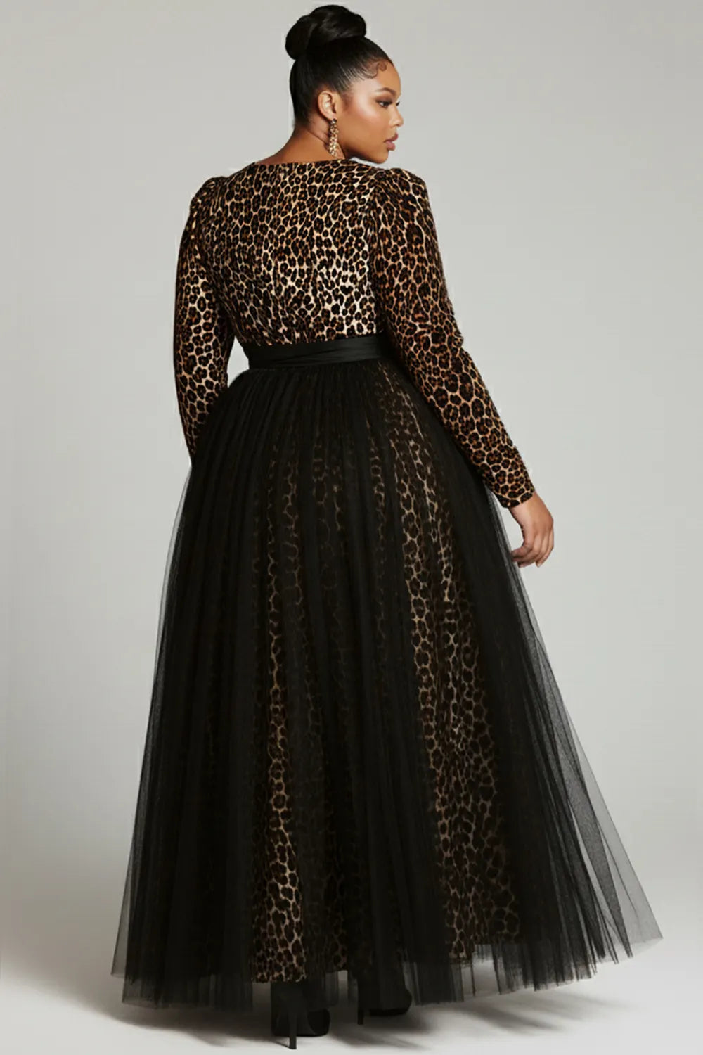 Black Leopard Round Neck Long Sleeve Contrast Elegant Tulle Maxi Dresses