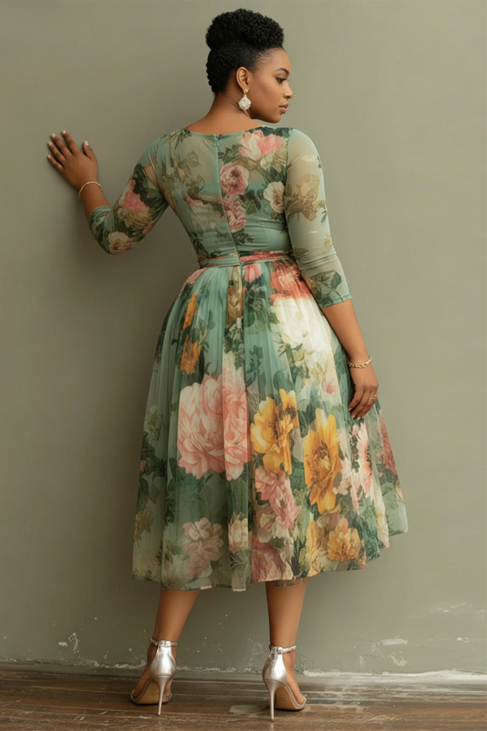 Vacation Sage Green Floral Round Neck 3/4 Sleeve See Through Tulle Midi Dresses