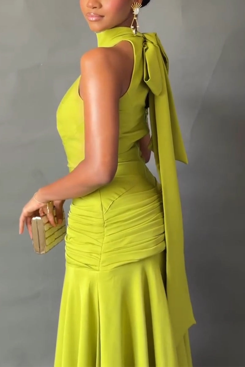 Women's Round Neck Sleeveless Waist Cinched Solid Color Elegant Temperament Dress