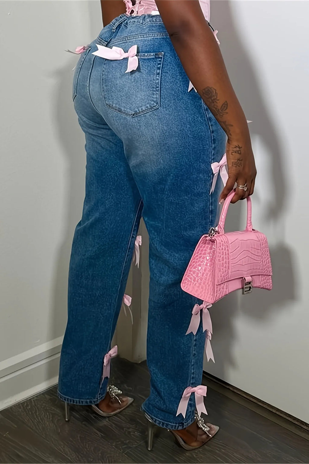 Women's Fashionable And Elegant Bow Decorated Jeans