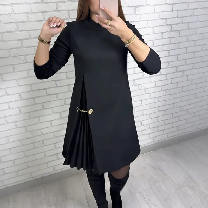 Sophisticated A-Line Dress with Pleated Detail and Gold Chain